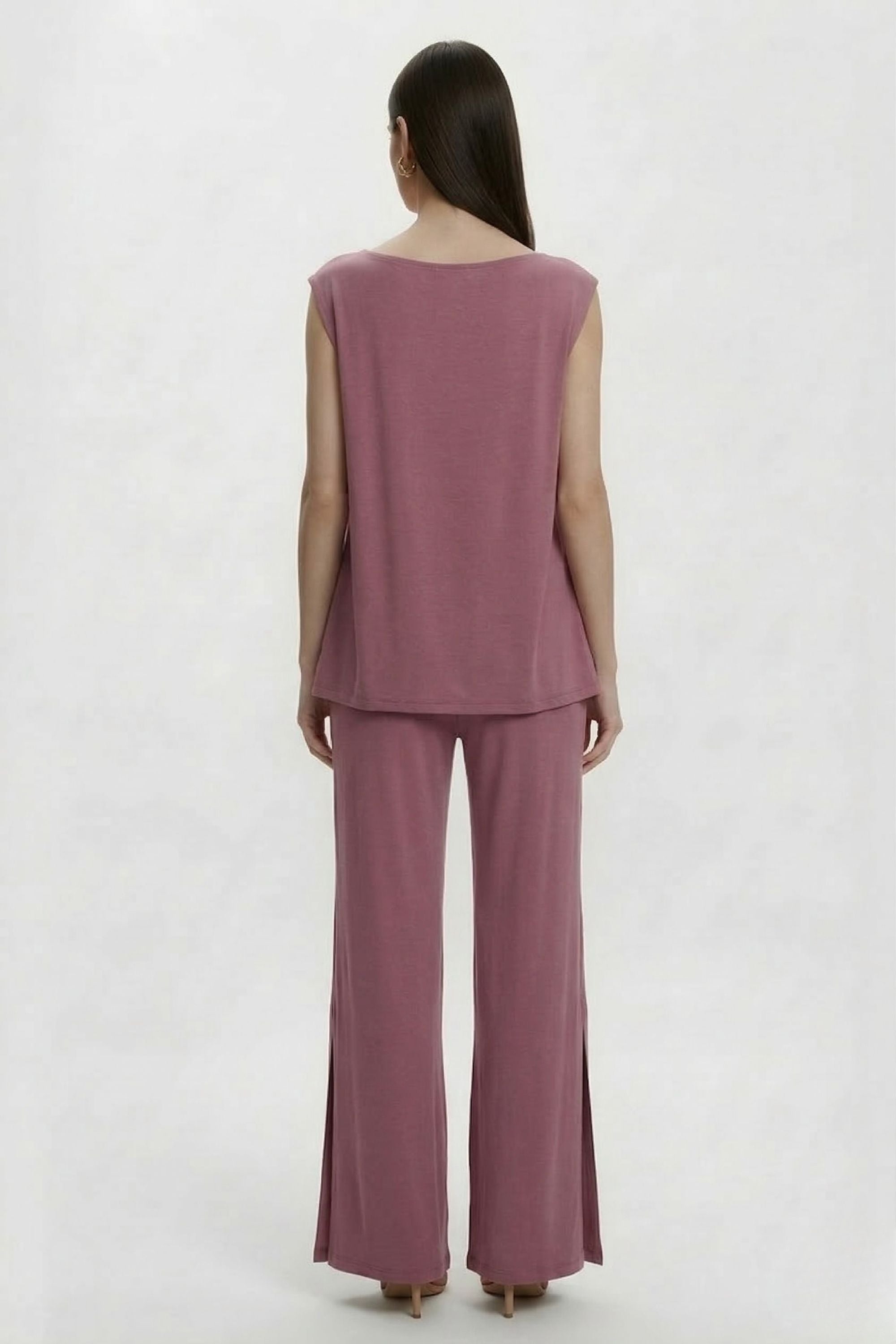 Back angle view of the Koye Ease Lounge Set showing the breathable bamboo cotton drape. #color_Mellow Mauve