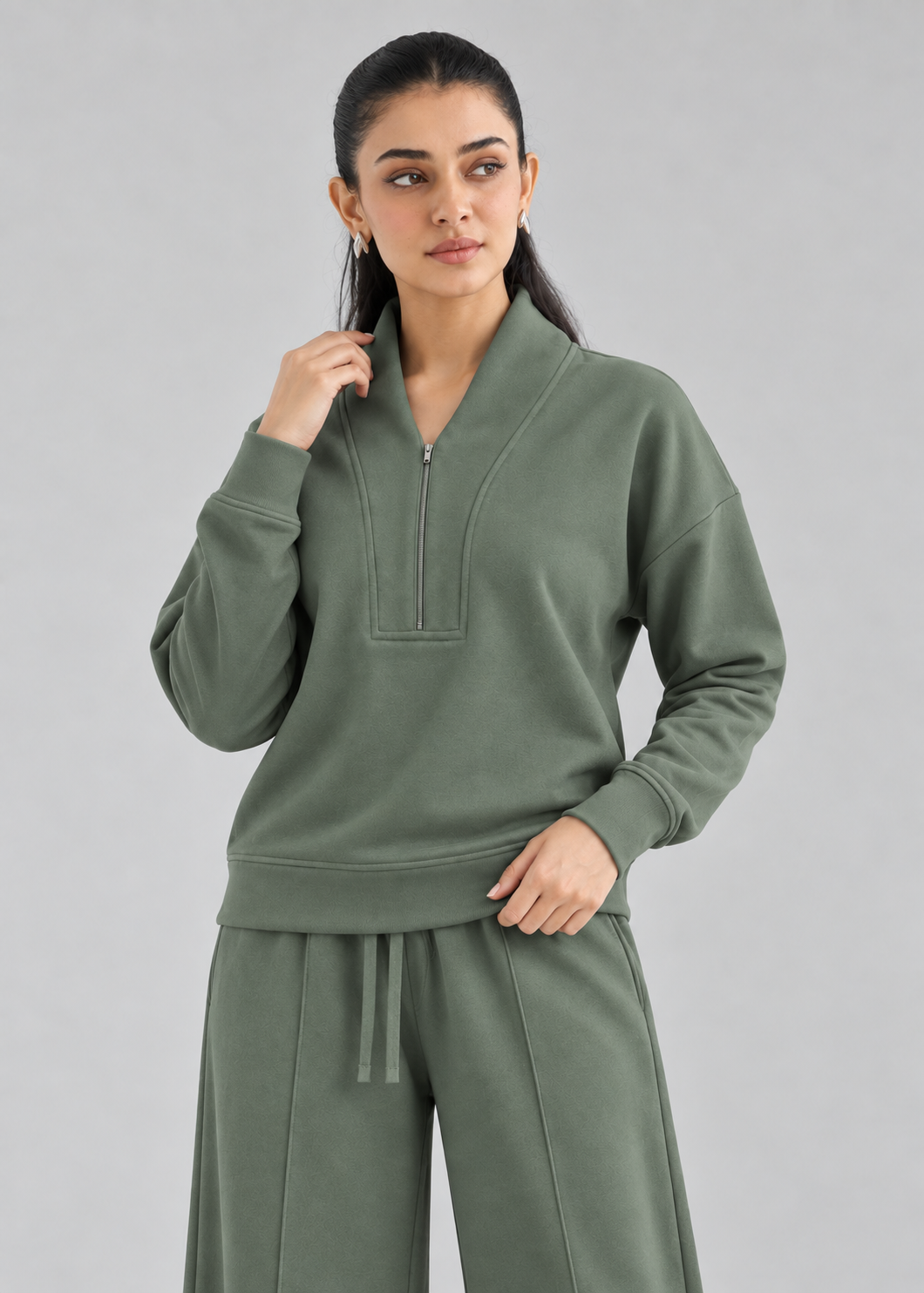 Retreat Fleece Bottom in Sage Green - waistband detail view