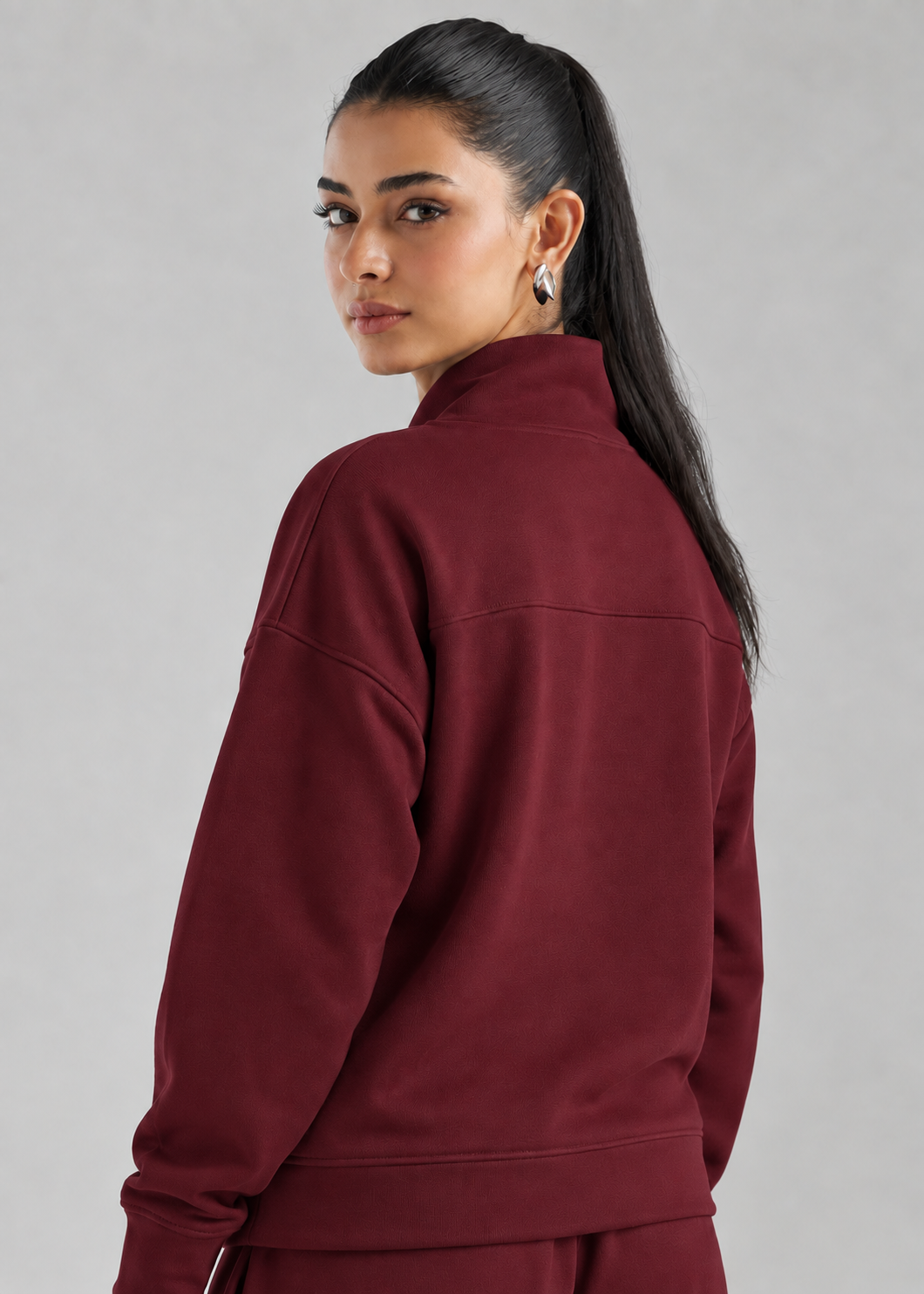 Retreat Fleece Bottom in Windsor Wine - outfit detail view